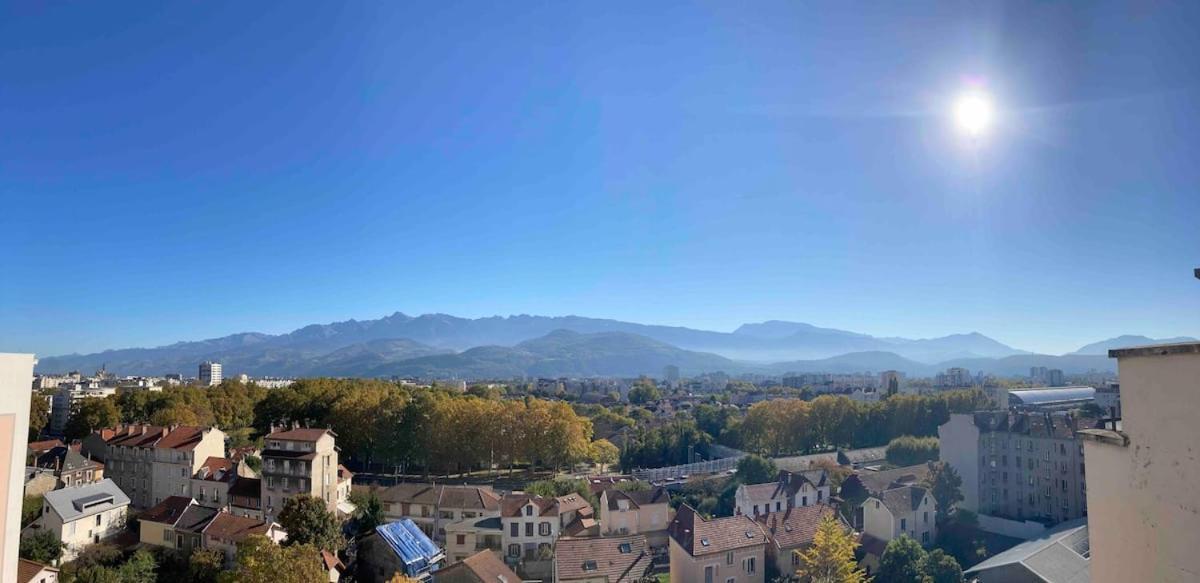 2 Terrasses Vue A 360 Sur Les Montagnes Apartment Grenoble Luaran gambar